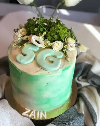 Pistachio & vanilla cake #جده#جدة_لايف #جدة_كذا #جدة_الآن #جدة_غير #زين#اعراس#احتفالات#اعراس_جدة#حفلات_تخرج