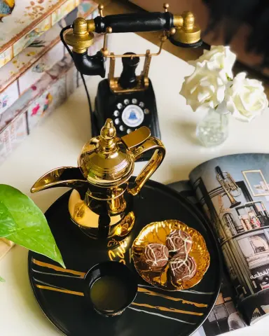 - الورد والقهوة أشياء ترضي المزاج ، ☕️♥️ #قهوة مسك #العربية #اكسبلور_2020 #مشاهير_العرب #قهوة_عربية #تبوكيات