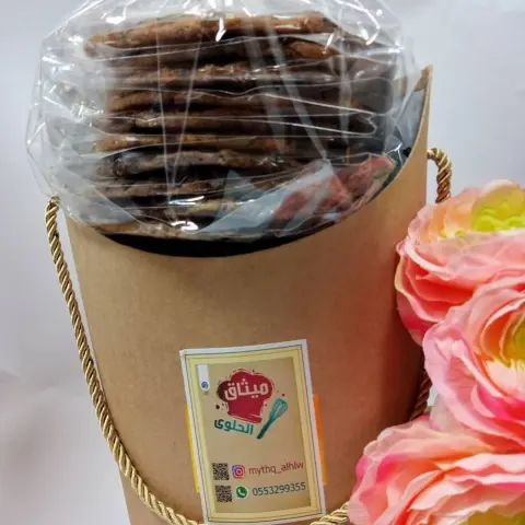 طلبية زبونه عليها بألف عافية #كوكيز_ميثاق_الحلوى_#قولدن_براون #الدمام_الخبر