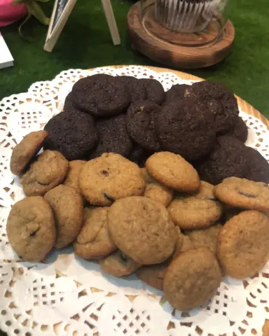 كوكيزنا متوفر بنكهتين كل وحده احلى من الثانية للطلب ✔️ واتس اب او الرسائل الخاصة #حساسية_الجلوتين #حساسية_القمح #غلوتين_فري #جلوتين_فري #حساسيةالقمح