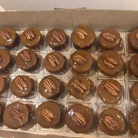 ماشاءالله تبارك الرحمن عليهم بالف عافيه مني كيك التمر #كيك #تمر #تمريه #صوص #التوفي #كراميل #بيكان #حلا #حلا_قهوه #لذيذ #لذاذه #مشهي #فلو #فلو_مي #لايك #لايكات #لايك_مي #لايك_كومنت #السعوديه #الرياض #رؤية_السعودية_2030 #2019 #اكسبلور #اكسبلور_2020 #اكسبلور_فولو #اللهم_لك_الحمد #اللهم_بارك_لي_في_رزقي #