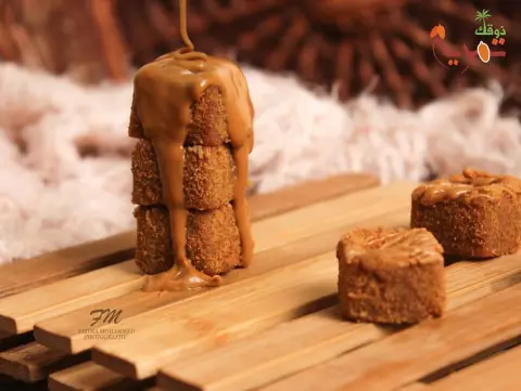 حب عملك كي تعمل ما تحب ،،،، تمرية مميزة بحشوة صوص اللوتس ومغطاة ببسكويت اللوتس وصوص اللوتس ،،،، ماشاء الله وماتوفيقي إلا بالله . #ذوقك_تمرية_اختيارك_الأمثل
