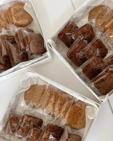 Organic cookies & brownies ❤️