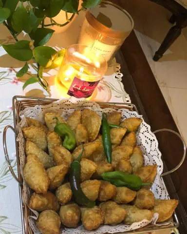 . متوفر سمبوسه بف مقررمشه ( الطلب قبلها بيومين ) .