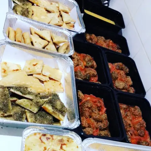 طلبيات اليوم بالعافيه عليهم