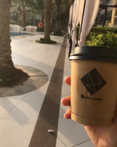 ‏" نفرح إذا تخيّلنا لقاء من نُحب ، فماذا لو إلتقينا ؟".
