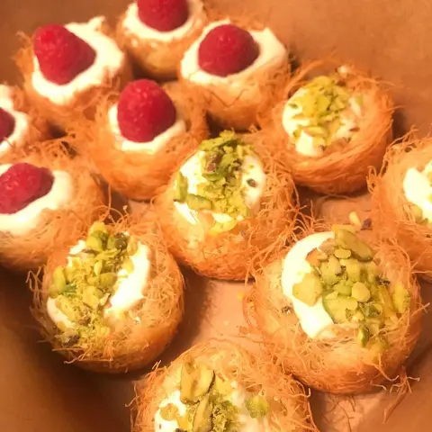 #pistachio #حلى_قهوه #رمضان_يجمعنا #حلى_قهوه #حلا_الكنافة #riyadh #توت #كنافة