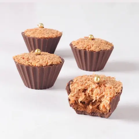 Chocolate Cups ❤️❤️ ٢٥ حبة بـ ٧٥ ريال