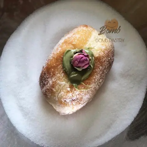 ✅⠀⠀⠀⠀⠀⠀⠀⠀⠀⠀⠀⠀⠀ ⠀ ⠀ ⠀ ⠀⠀⠀⠀⠀⠀⠀⠀⠀⠀⠀⠀⠀⠀⠀⠀⠀ #bomb #saudi #coffee #riyadh #sweet #choclate #bomb_pastry ‎#بومب ‎#فجرهااااا ‎#الرياض #رمضان ⠀⠀⠀⠀⠀⠀⠀⠀⠀⠀⠀⠀⠀⠀⠀⠀⠀