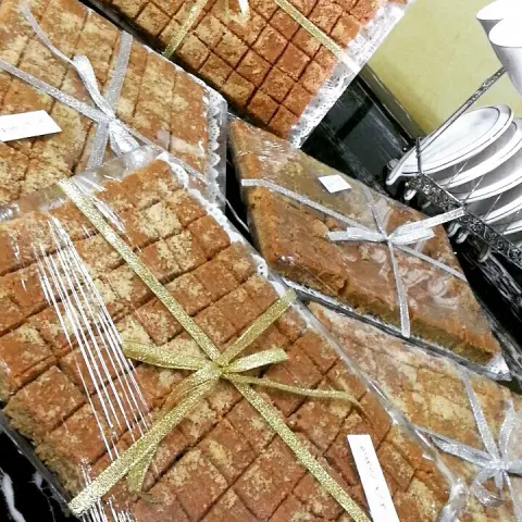 طازجة ومتوفرة الان عند حلانا وحلاك