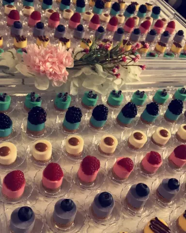 طلبية زبونتي #تشيز_ماينا#تشيز_كيك#ميني_تشيز_كيك#جدة#ماينا_تشيز_طاهيات _بسبوسه