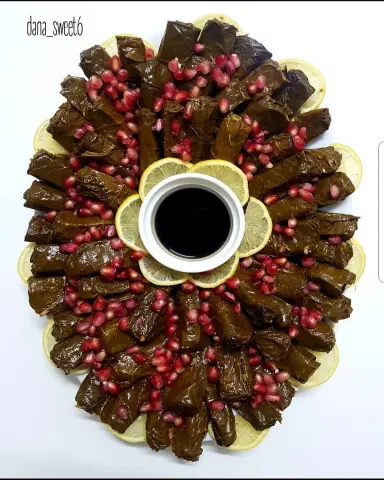 ورق عنب حامض #dana_sweet6 #cook #ورق_عنب #ورق_عنب_بالحامض_ودبس_الرمان #ورق_عنب_الرياض