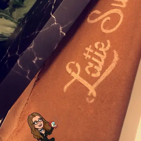 تم توفير الحجم الوسط لعملائنا الكرام
