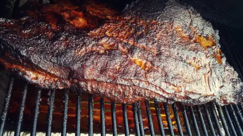 King brisket الملك برسكت #بريسكت #باربيكيو #شاورما_مدخنه #الرياض #طلبات #توصيل #السعوديه #السعودية #توصيل_اكل #اكل #مشوي #مدخن #مدخنه #اصحاب_شاورما #ويكند #اكلات #ويك_اند #ربز #تدخين #بريسكيت #smoked #ribs #smokedbeef #smokedbrisket #smokehouse #bbq