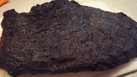 The king of smoked meat ملك اللحوم المدخنة Smoked brisket برسكت مدخن #بريسكت #باربيكيو #شاورما_مدخنه #الرياض #طلبات #توصيل #السعوديه #السعودية #توصيل_اكل #اكل #مشوي #مدخن #مدخنه #اصحاب_شاورما #ويكند #اكلات #ويك_اند #ربز #تدخين #بريسكيت #smoked #ribs #smokedbeef #smokedbrisket #smokehouse #bbq
