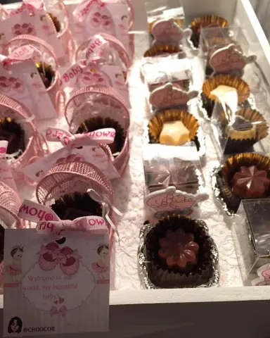 . . .#choocor #chocolate #chocolates #chocolatecake #شوكلاته #شوكلاته_مميزة #شوكلاتات #شوكلاتة❤️ #شوكلاته_محشيه #شوكلاتة_مواليد