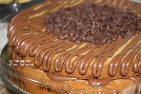 كيكة الكوكيز تتوفر عند الطلب وقبل موعد التسليم بيومين .. قيمتها 90ريال #المدينه #المدينة #النور_مول #الراشد_مول #المدينة_المنورة #المدينه_المنوره