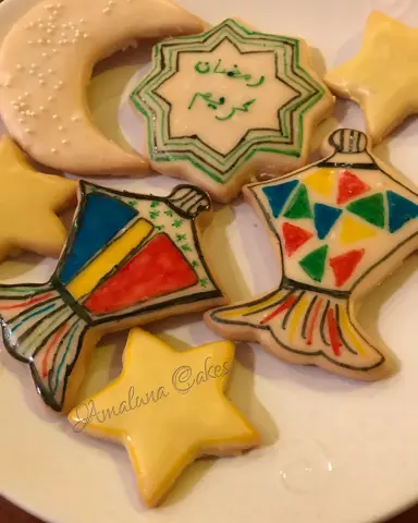 رمضان كريم وكل عام وأنتم بخير ✨ اللهم أعنّا فيه على صيامه و قيامه Ramadan Kareem ✨ #ramadan #ramadancookies #lantern #رمضان #رمضان_كريم