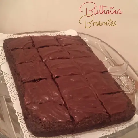 من طلبية اليوم .. اشكركم على ثقتكم في اختياركم منتجاتنا ، تتكون من ١٥ قطعه من البراونيز بسعر ٩٠ ريال ، ، #براونيز #كيك #شوكولاته #حلويات #حلى #كاكاو #الرياض #السعودية
