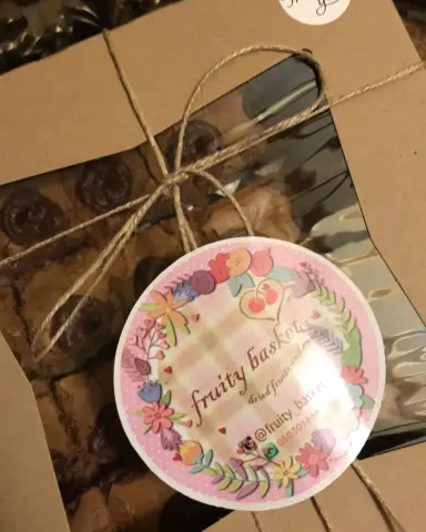 هنا وعاافيه