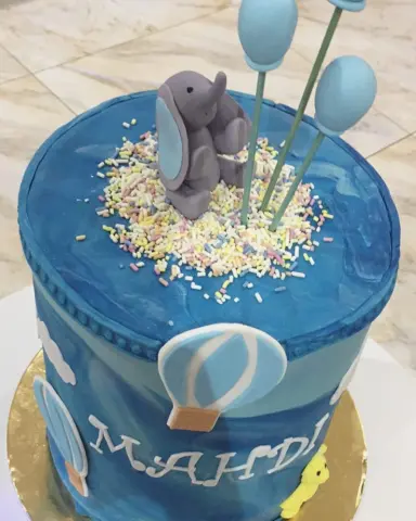 #بيبي #طفل #سابع #كيك #تورته #تيفاني #شوكلاته #شوكلت_كيك #شوكلت #كيكة