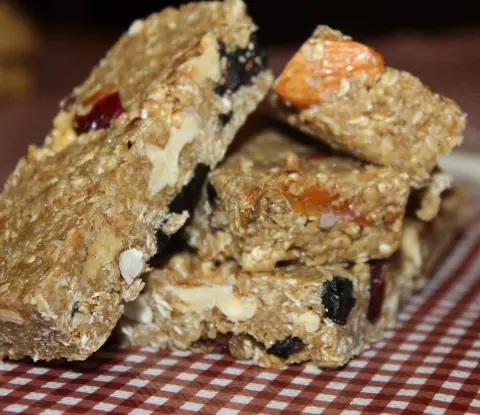 Granola Bars in different flavors: #Mocha #Peanut_butter #Fruits_and_nuts #Dried_berries_and_almonds #Cherries_raisins_and_nuts