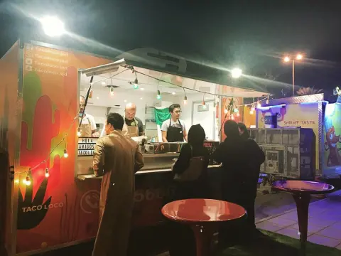 اليوم حنكون متواجدين أمام آية مول من الساعة ٩ مساءً ان شاء الله. في انتظاركم !! #جدة #عيد_الفطر #صيف #اجازه #السعودية #اكل #تاكو #تاكو_لوكو #مطاعم_جدة #فود_ترك