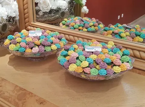 طلبية ميني ورود المعمول بالتمر #معمول #حلويات #تمر#طلبية#جدة#السعودية #اكل#ورود#تصوير #صورة#كاميرا #معجنات #اعلانات#اعلان #افراح#توزيعات #انستقرام #هاشتاق #ولادة #love #instagood #pastry #follow #cute #instagram #me#tbt#jo_goodies#instadaily