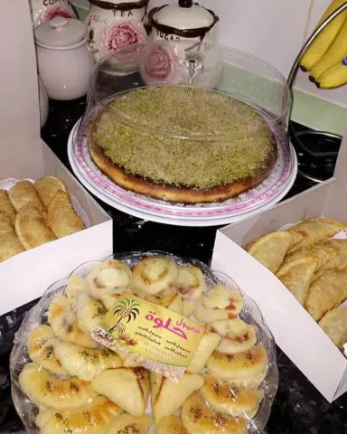 إنتاجنا لطلبات هذا اليومصُنع بأيدينا بدقه متناهية لينال إعجابكم...