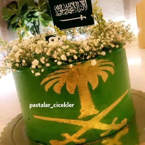 #اليوم_الوطني #اليوم_الوطني88 #حلويات #نيكد_كيك #كيك #ملكة #ملكه #زواج #عرس #خطوبة #كبك_كيك #الرياض #حفلة #اطفال #مكياج #مكياج_ناعم #ميك_اب #فولو #عليا_العبيد #افنان_الباتل #اريج_العتيبي #الرياض #توصيل #نوره_العمرو #تجارب #العيد #رمضان