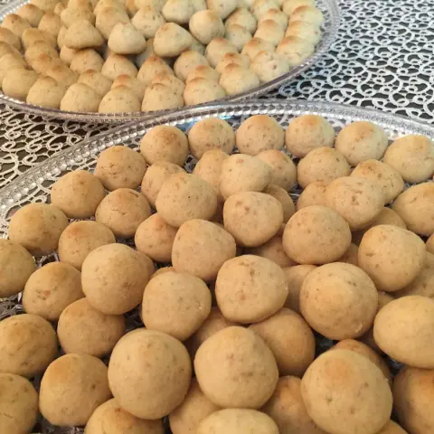 غريبة الفول السوداني #جده#مكة#غريبه#افراح#مناسبات#مواليد#معمول_تمر #معمول_بيتي #معمول_منقوش