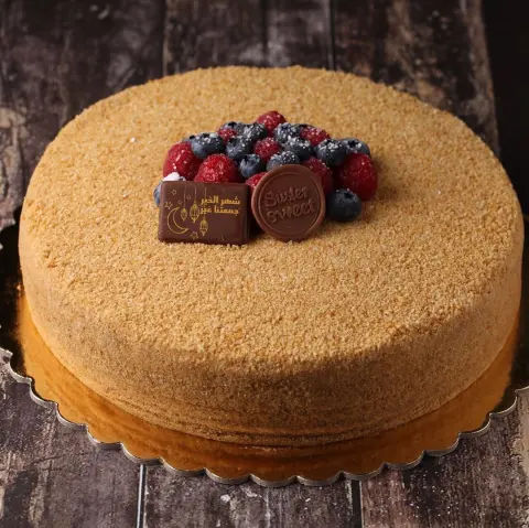 متوفر غدا ❤️كيكةعسل 180 ريال للحجز التواصل واتس اب #كيك#كيكةعسل#تارت#توت#تمر#تشيزكيك#ضيافه#تقديم#الرياض