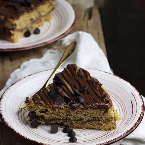 Cookies cake - - - - - - - - - - - - - - #cookies #cake#chocolate #food #sweets#desserts#order#homemade #كيكة_الكوكيز #كوكيز_كيك #المدينة_المنورة #نكهة_مديني #جامعة_طيبه #كلية_السلام #ويك_اند #