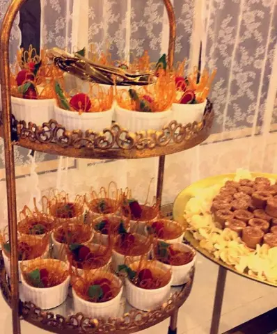 تصوير زبونتي من البدائع أسعدني جدا رضاك عن الكريم بروليهوشكرا من القلب على مشاركتك الصور. #الناس_الرايئة #القصيم #السعودية #بريدة #البدائع #راقي #مميز #كريم_بروليه #شغل_بيت #سناب #سناب_شات #سنع #ابداع #ضيافه #تقديم #تقديمات #تقديماتكم #حلا #حلويات_تقديم #حلويات_فرنسية #دعم #دعم_المبدعين #دعم_المشاريع #دعم_الاسر_المنتجة #رايكم #لايك #فلو #رايكم_يسعدني. #لايك4لايك