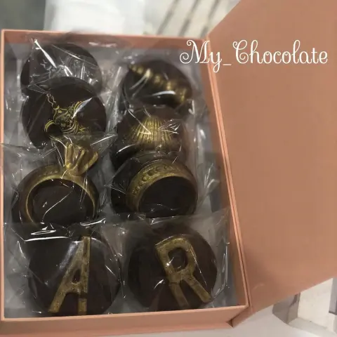 #شكولاتة بحشوة #الاوريو مع إمكانيةاختيار اللون و #الثيم الخارجي بما يتناسب مع #مناسباتكم لطلب و الاستفسار التواصل على الواتس آب #تشكوليت #حلويات #حلى #تقديمات #توزيعات #هدايا #ضيافة #استقبال #مناسبات #حفلات #اعياد #رمضان #عيد_الفطر