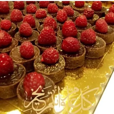 تقدير المعلم من قبل الادارة في متوسطه ٥٥#يوم_المعلم_العالمي #يوم_المعلم