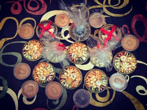 طلبية #معجنات #تشيز_كيك_اللوتس #تشيز_كيك #تمرية #شوكلاته #نوتيلا #معمول #جدة #اليوم