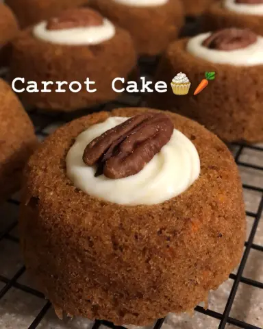 Coconut Berries Cake