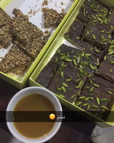 تصوير زبونتنا الجميلة
