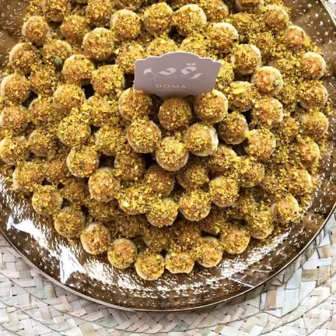 رفيق القهوة ... ولا ألذ ... للطلب واتس اب فقط والدفع أونلاين ... مع خصم ٢٠٪؜ ✨