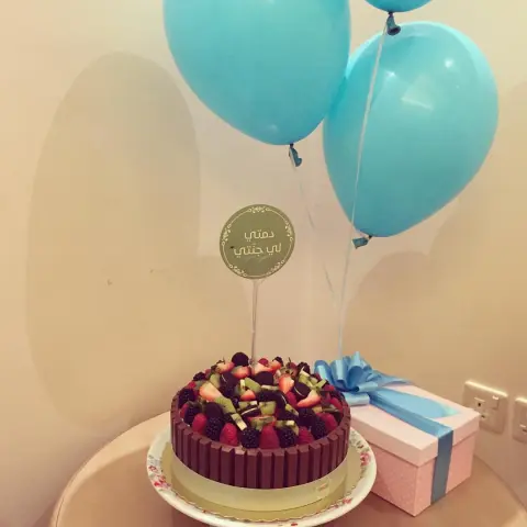 ‏⁧ ، الرقم الذي حير العلماء ؟ - هو رقم 7 ❕ ❕❕❕❕❕ - هل تعلم ان رقم7 له معنئ !!! - وهذا المعنئ لن نتمكن م‘ـٌن تفسيره الى يوم الدين ! [ انها حكمة الله سبحآنه ] # تعالوا لنتعرف على هذه المعلومات : - عدد طبقات السماء 7 -عدد طبقات الارض 7 - عدد أيام الاسبوع 7 - أبواب النار 7 - عجائب الدنيا 7 - الطواف حول الكعبة 7 - السعي بين الصفا و المروة 7 - يأمر الله بالصلاة عند سن 7 - ألوان قوس الرحمن 7 - آيات سورة الفاتحة 7 - عدد البحار 7 - عدد الجمرات التي يرمئ بها في الحج 7 - المعادن الرئيسية فالأرض 7 - توجد 7 أنواع أساسية من النجوم . - هناك 7 مستويات مدارية للالكترون . - للضوء المرئي 7 ألوان . - اشعاعات للضوء الغير مرئي عددها 7 - تهاجر الطيور بسرب على شكل 7 - تكبيرة العيدين 7 تكبيرات . - عدد قارات العالم 7 - اللذين يظلهم بظله يوم القيامة هم 7 أخيرا نقول بخشوع : ( لا إله إلا الله محمد رسول الله ) لاحظتوا شهادة التوحيد تتكون من 7كلمات