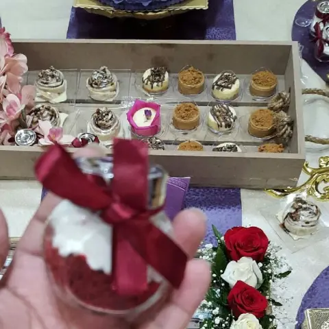 - - -. ما يدفع الانسان الى النجاح هو ثلاثة : الجرأة في التفكير... والجرأة في التنفيذ... و الجرأة في تقبل الفشل...♡ - #صباح_الورد -