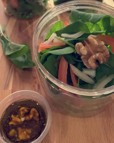 سلطة جرجير #diet #healthy_food #calories ##healthy_meals #دايت_صحي #رجيم #وجبات_صحية #وجبات_رياضيين #