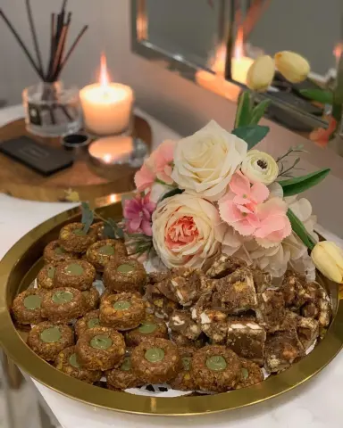Rocky Road & Pistachio krispies