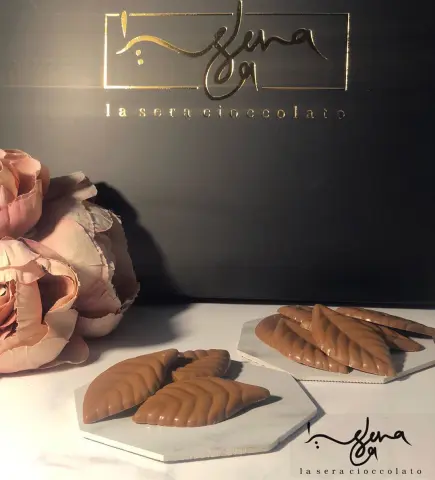 New Laser cioccolato حشوة أوراق النعناع #لاسيرا_تشوكلاتو#مناسبات#صياني#أفراح#عقد_قرآن#استقبال_مواليد#شوكلاته_بلجيكيه#حشوة_نعناع
