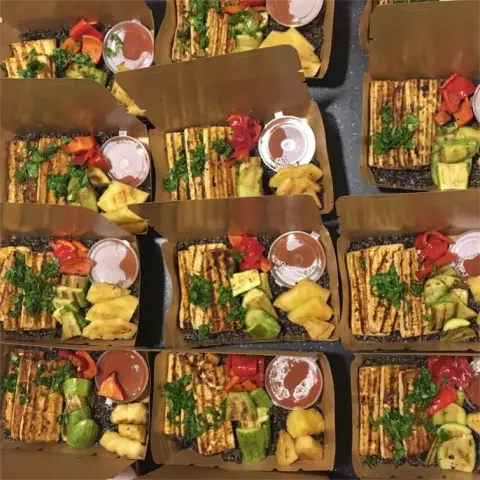 Huwaiian Chargrilled Pineapple Tofu with black quinoa with homemade BBQ sauce - - #نباتي #mealprep #jeddah #mealprepping #veganism #vegan #نباتيين
