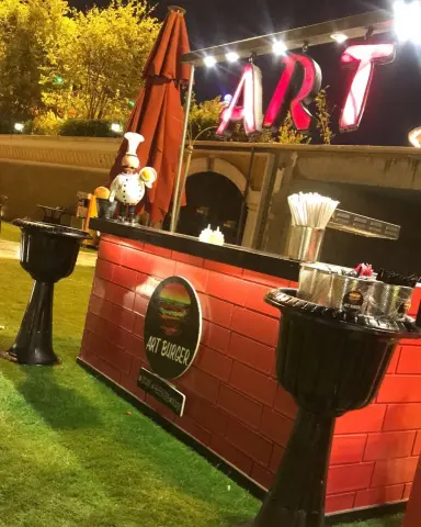 ياحلاة الجو هالايام مع ستيشن برجر #ارت_برجر #موسم_الرياض #برجر_لحم #❤️