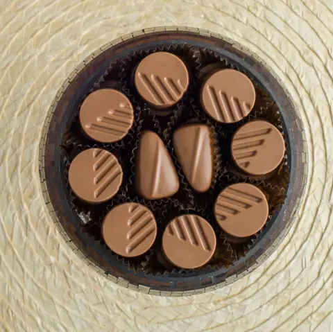 #fall_in_chocolate