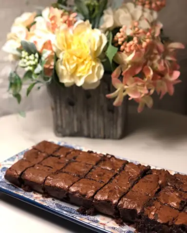 The best fudgy brownies ever ✨