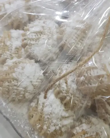 للتسليم الفوري صحن معمول شغل اليوم فيه كيلو إلا ربع ( لا يوجد توصيل ) ❤